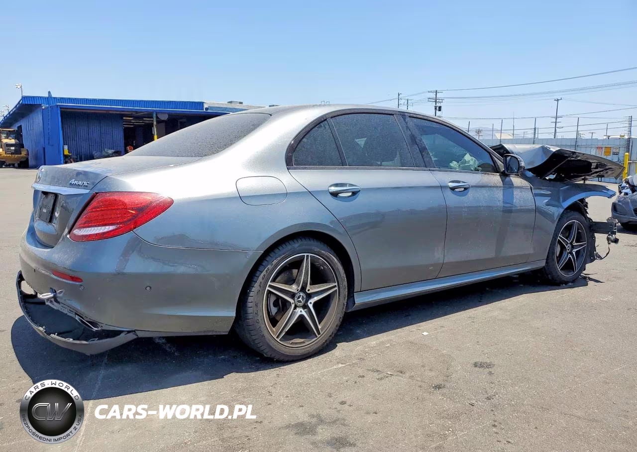 2019 Mercedes-Benz E 300 4Matic VIN:WDDZF4KB3KA627502 - 3