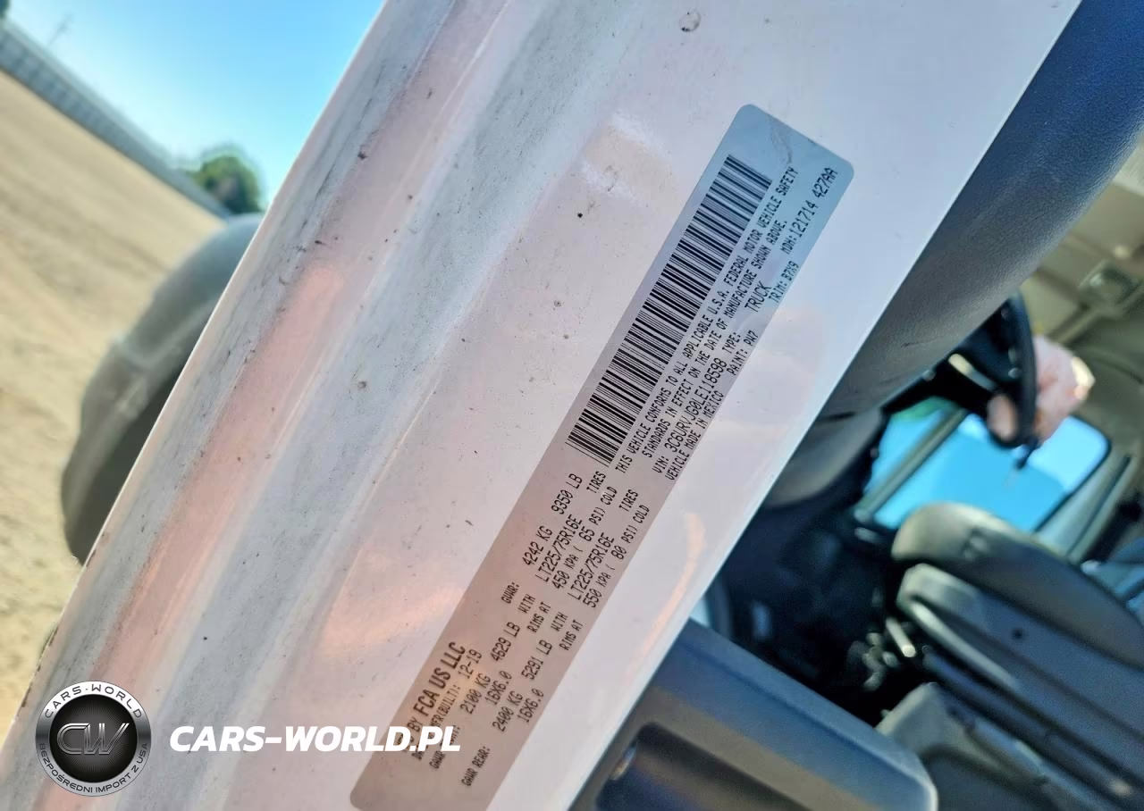 2020 Ram Promaster 3500 Delivery Van VIN:3C6URVJG0LE118598 - 13