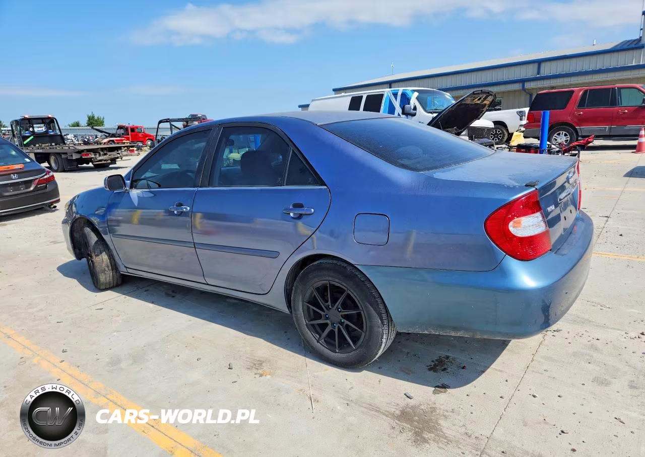 2004 Toyota Camry Le VIN:4T1BE32K54U847486 - 2