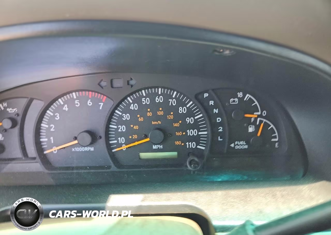 2003 Toyota Tundra Access Cab Sr5 VIN:5TBBT44183S381939 - 9