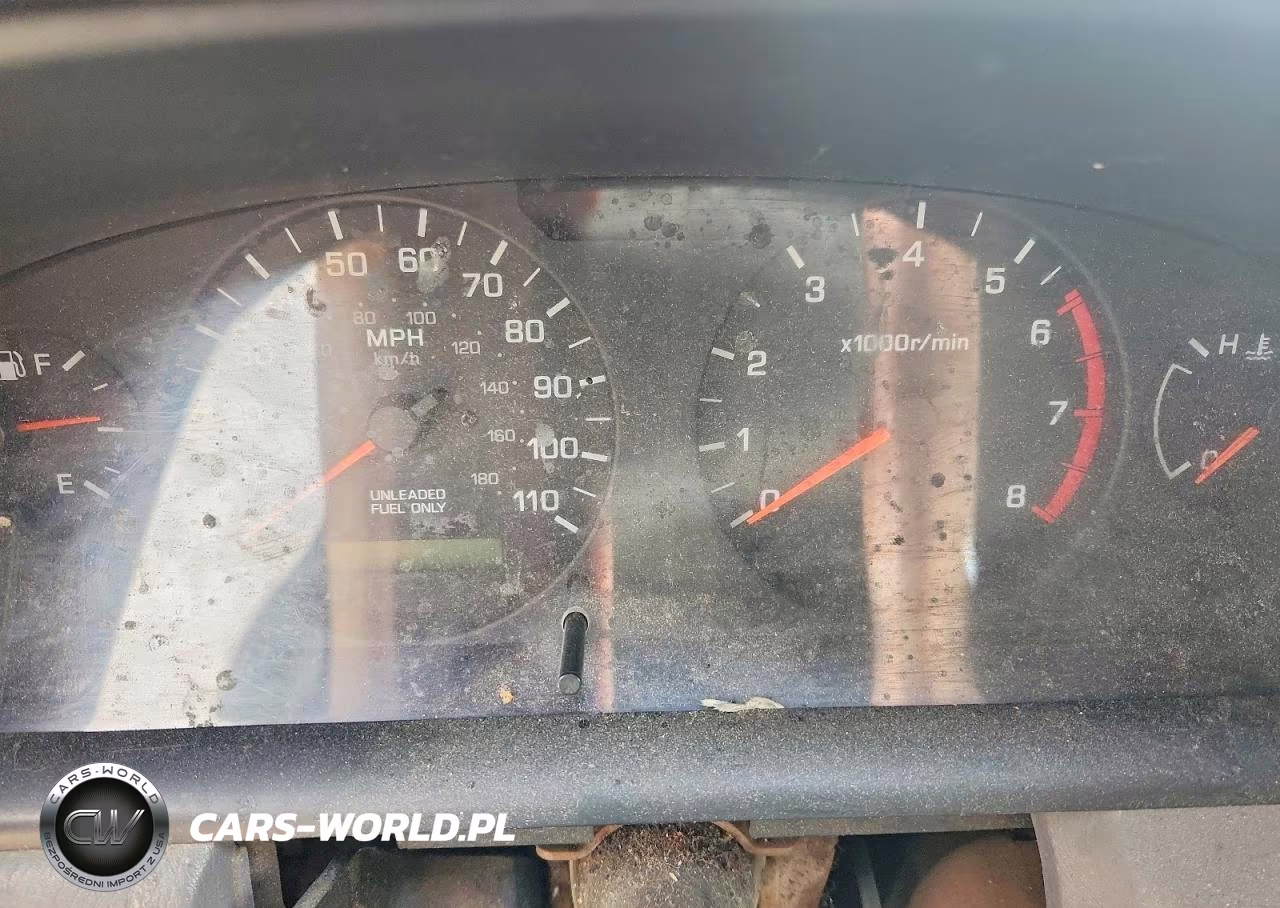 2000 Nissan Xterra Xe-V6 VIN:5N1ED28TXYC533824 - 9