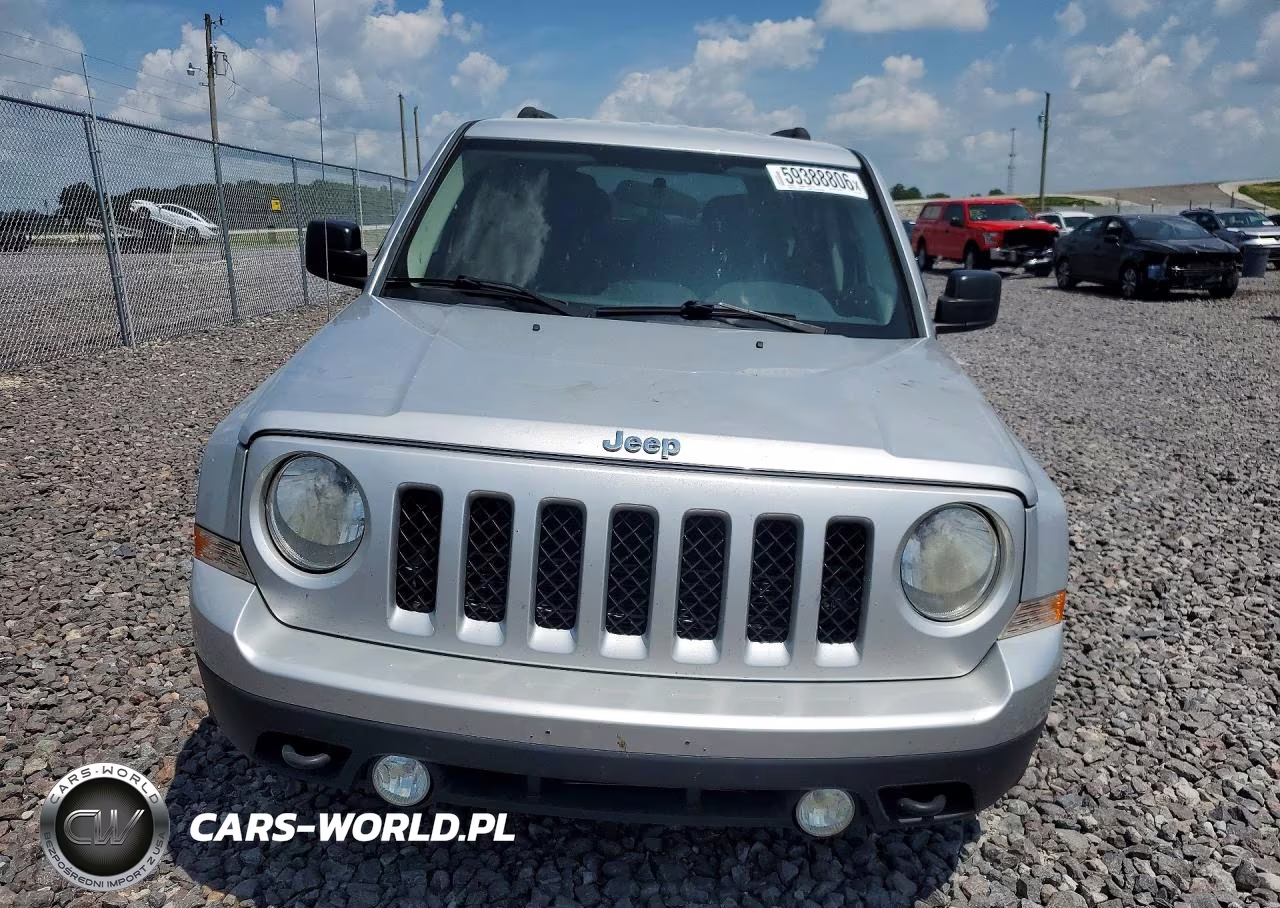 2011 Jeep Patriot Sport VIN:1J4NF1GBXBD183138 - 5
