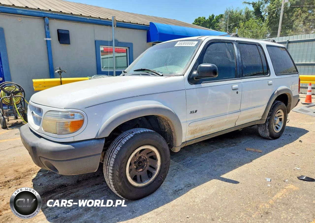 1999 Ford Explorer
