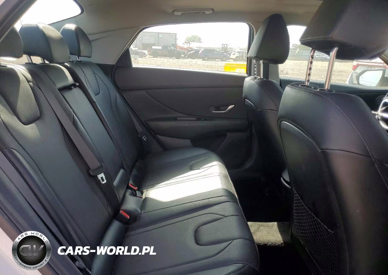 2021 Hyundai Elantra Limited VIN:KMHLN4AJXMU007643 - 10