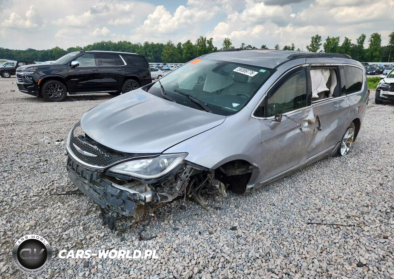 2017 Chrysler Pacifica Touring L