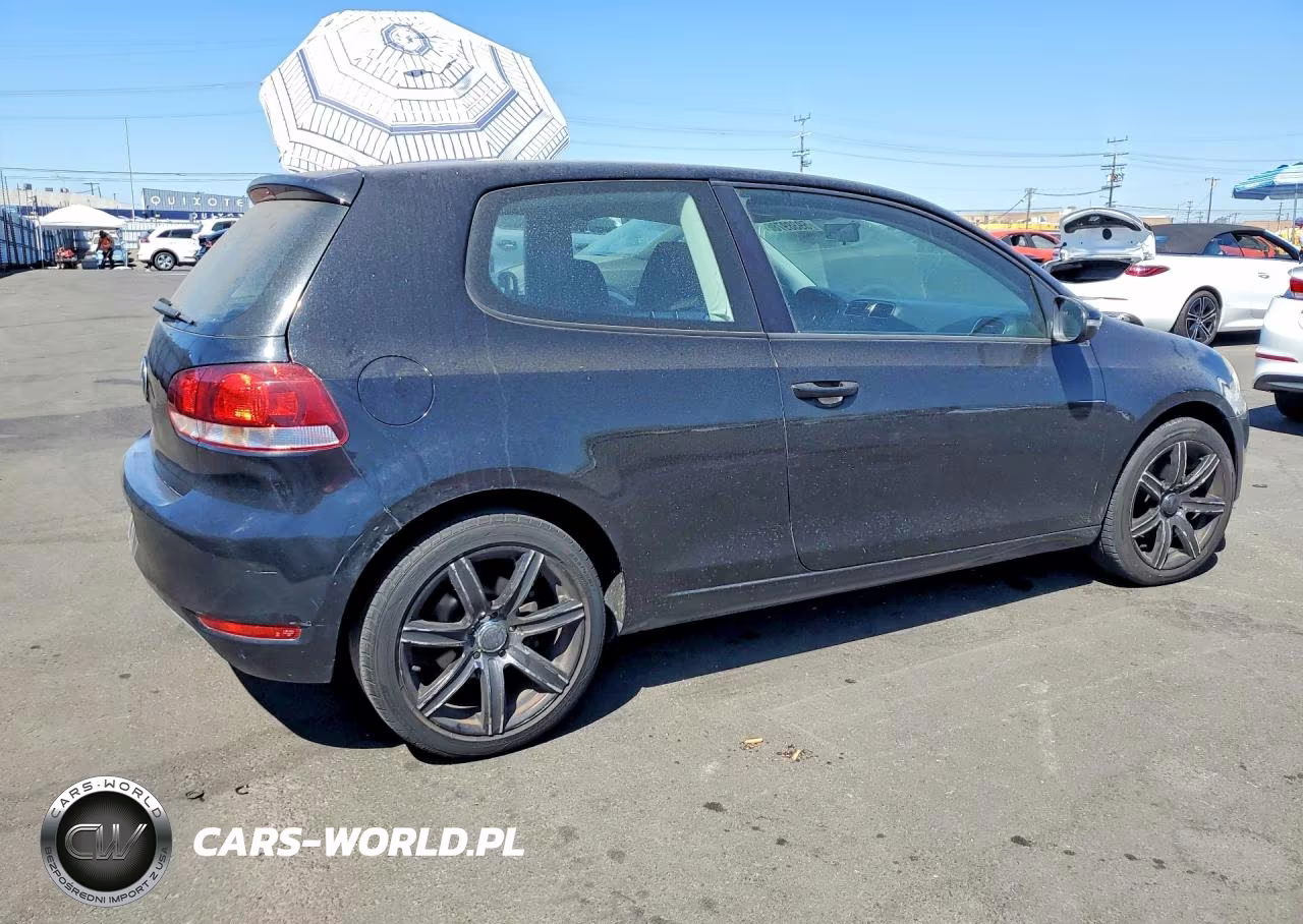 2011 Volkswagen Golf VIN:WVWAB7AJ9BW172901 - 3