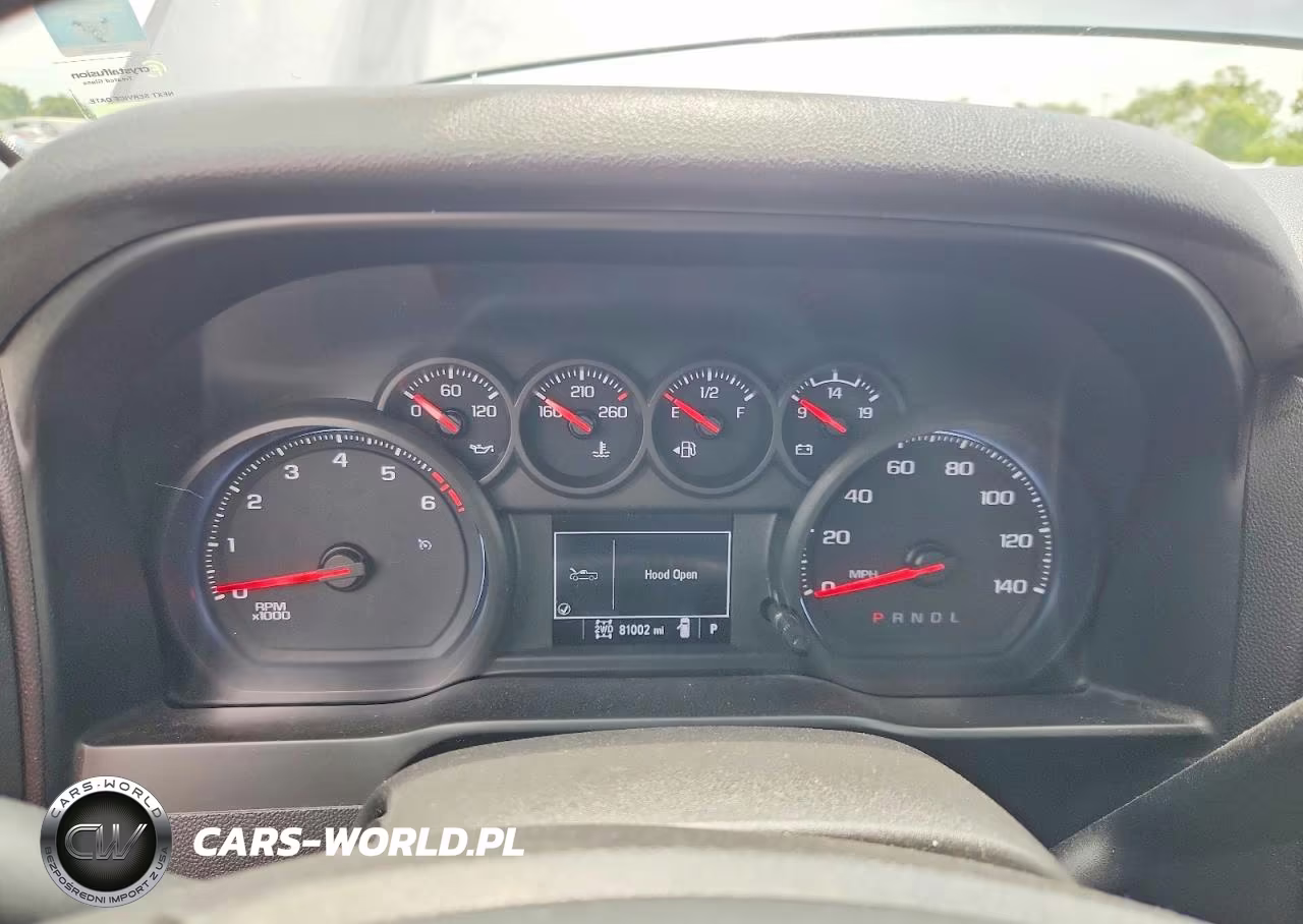2021 Chevrolet Silverado K1500 Custom VIN:3GCUYBEF1MG140885 - 9