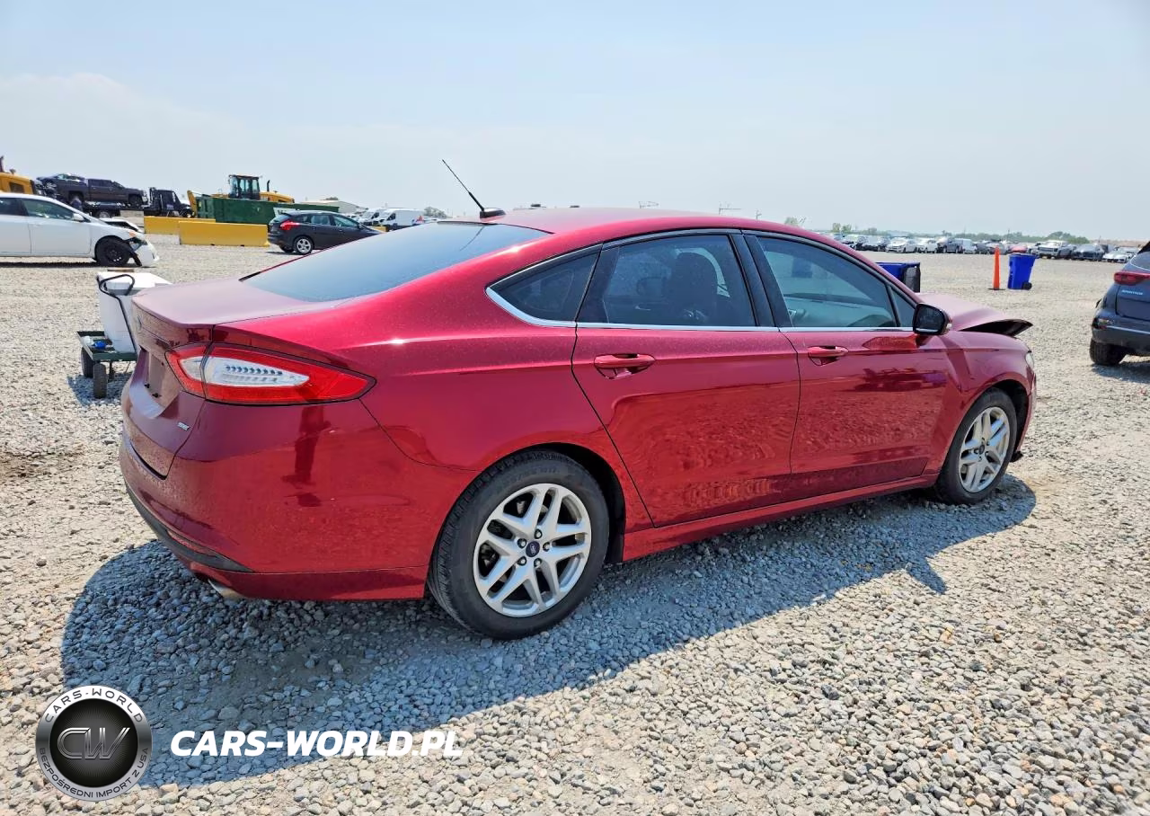 2015 Ford Fusion Se VIN:1FA6P0H72F5101114 - 3