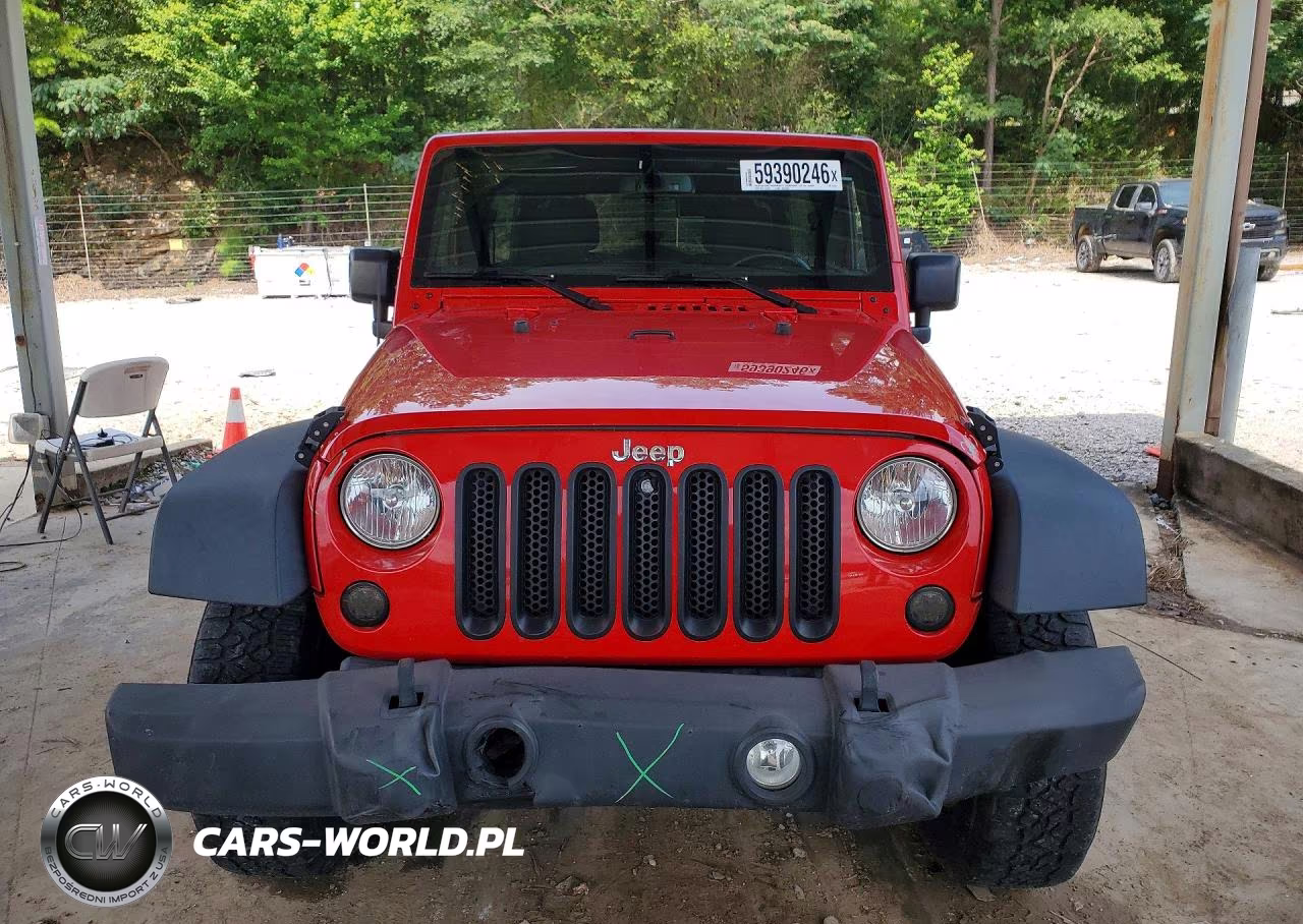 2016 Jeep Wrangler Unlimited Sport VIN:1C4BJWDG5GL327356 - 5