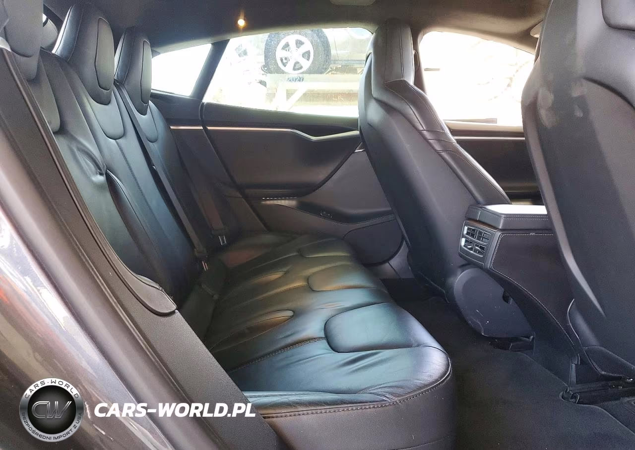 2016 Tesla Model S VIN:5YJSA1E26GF143794 - 10