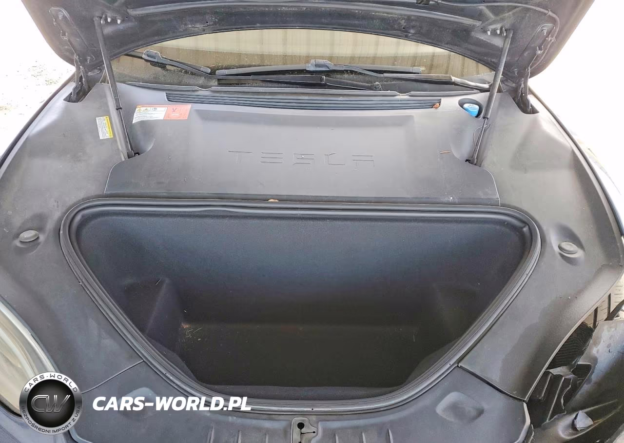2016 Tesla Model S VIN:5YJSA1E26GF143794 - 11