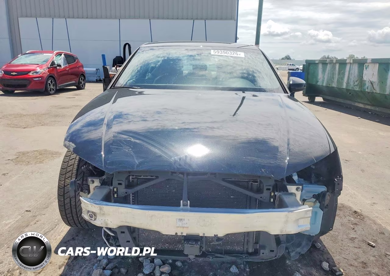 2018 Audi A3 Premium VIN:WAUAUGFF6J1006830 - 5