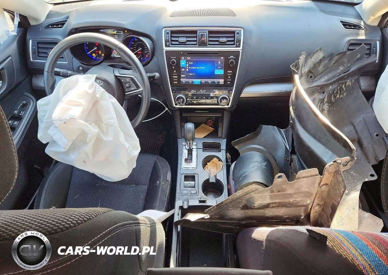 2019 Subaru Outback 2.5I Premium VIN:4S4BSAFC8K3282377 - 8
