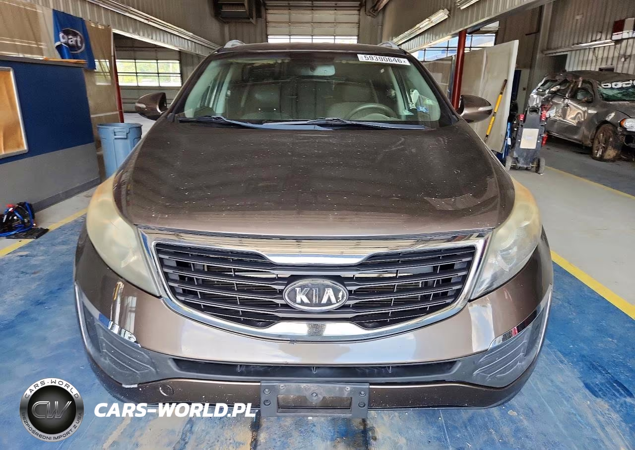 2011 Kia Sportage Lx VIN:KNDPBCA2XB7052773 - 5