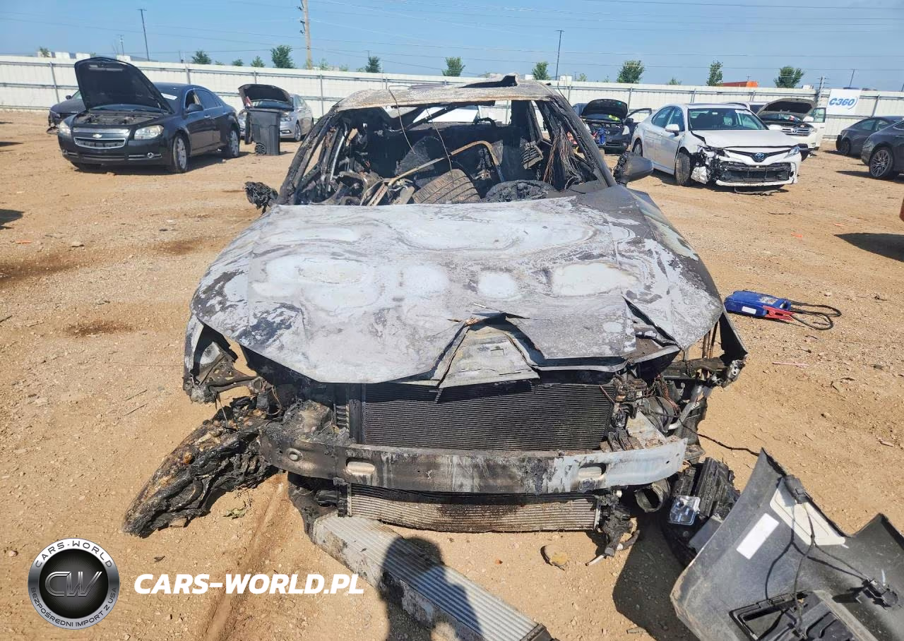 2018 Audi A4 Premium Plus VIN:WAUPNAF41JA204119 - 5
