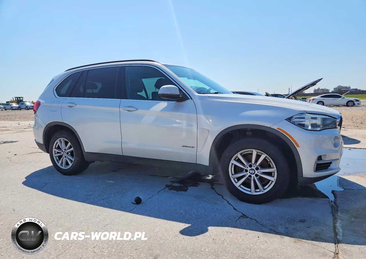 2015 BMW X5 xDrive35I VIN:5UXKR0C53F0K63063 - 4
