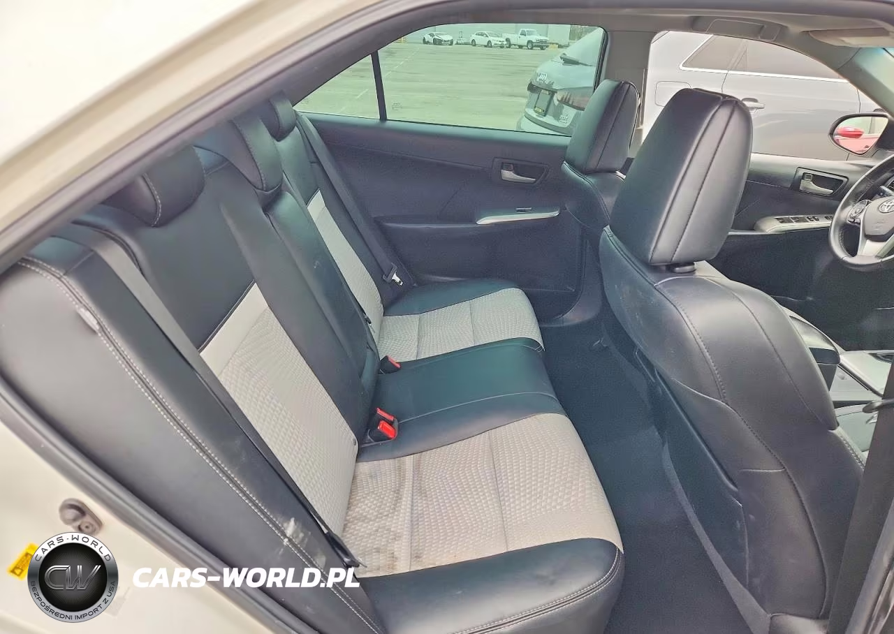 2014 Toyota Camry Se VIN:4T1BF1FK1EU451844 - 10