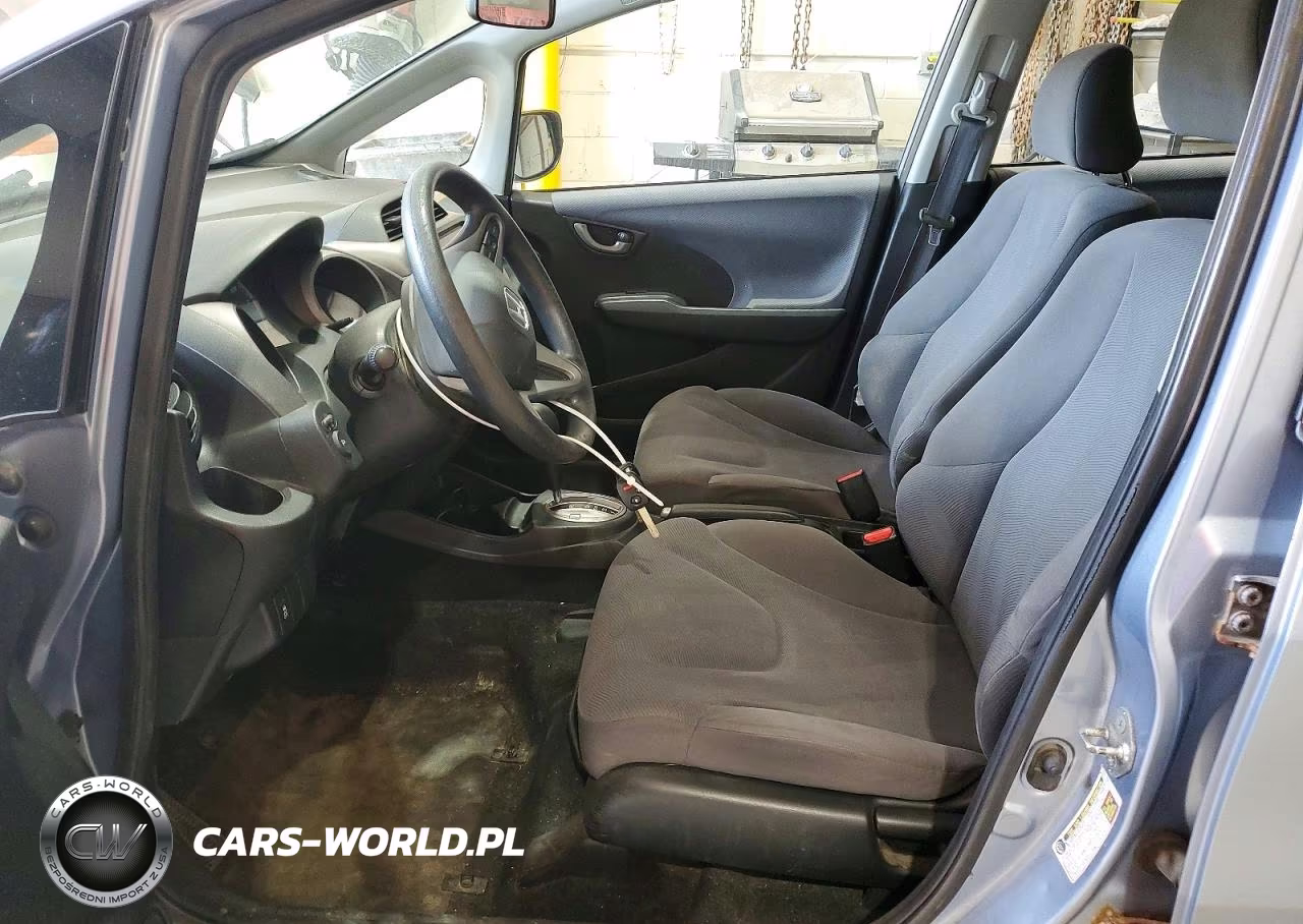 2011 Honda Fit VIN:JHMGE8H37BC012420 - 7