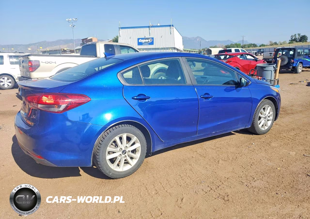 2017 Kia Forte S VIN:3KPFL4A76HE034967 - 3