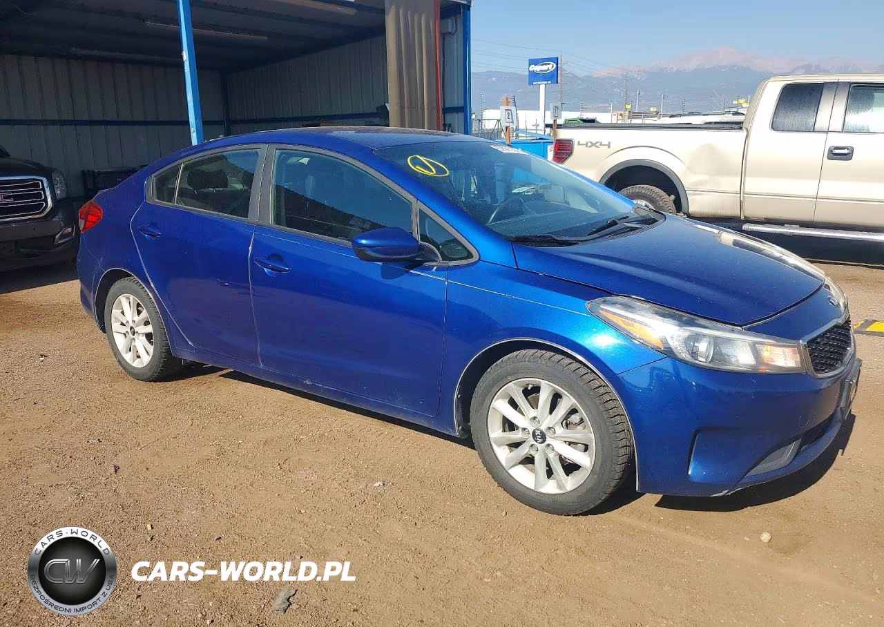 2017 Kia Forte S VIN:3KPFL4A76HE034967 - 4