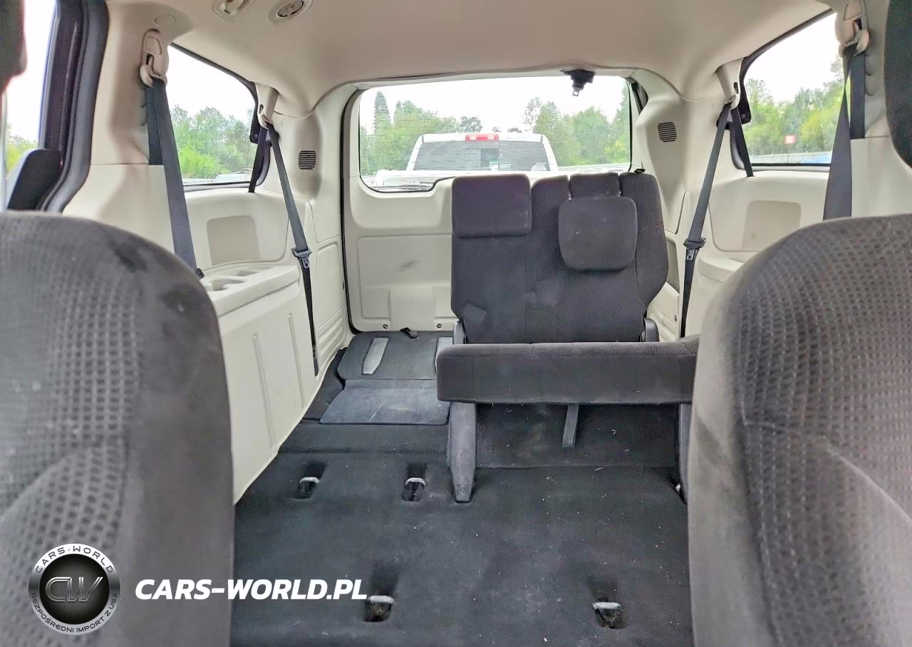 2012 Dodge Caravan VIN:2C4RDGBG1CR348009 - 10