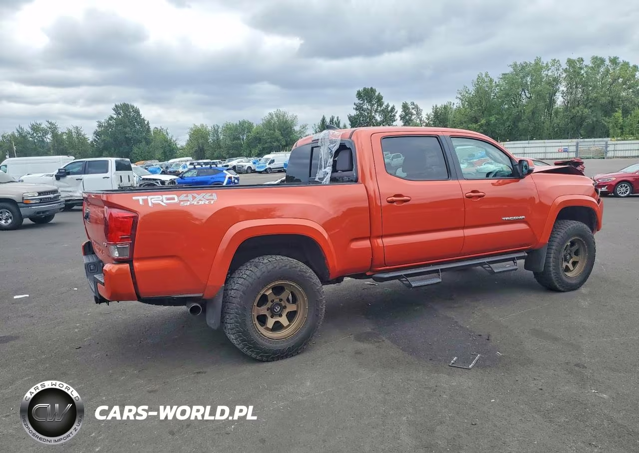 2017 Toyota Tacoma Trd Sport VIN:3TMDZ5BN3HM019387 - 3