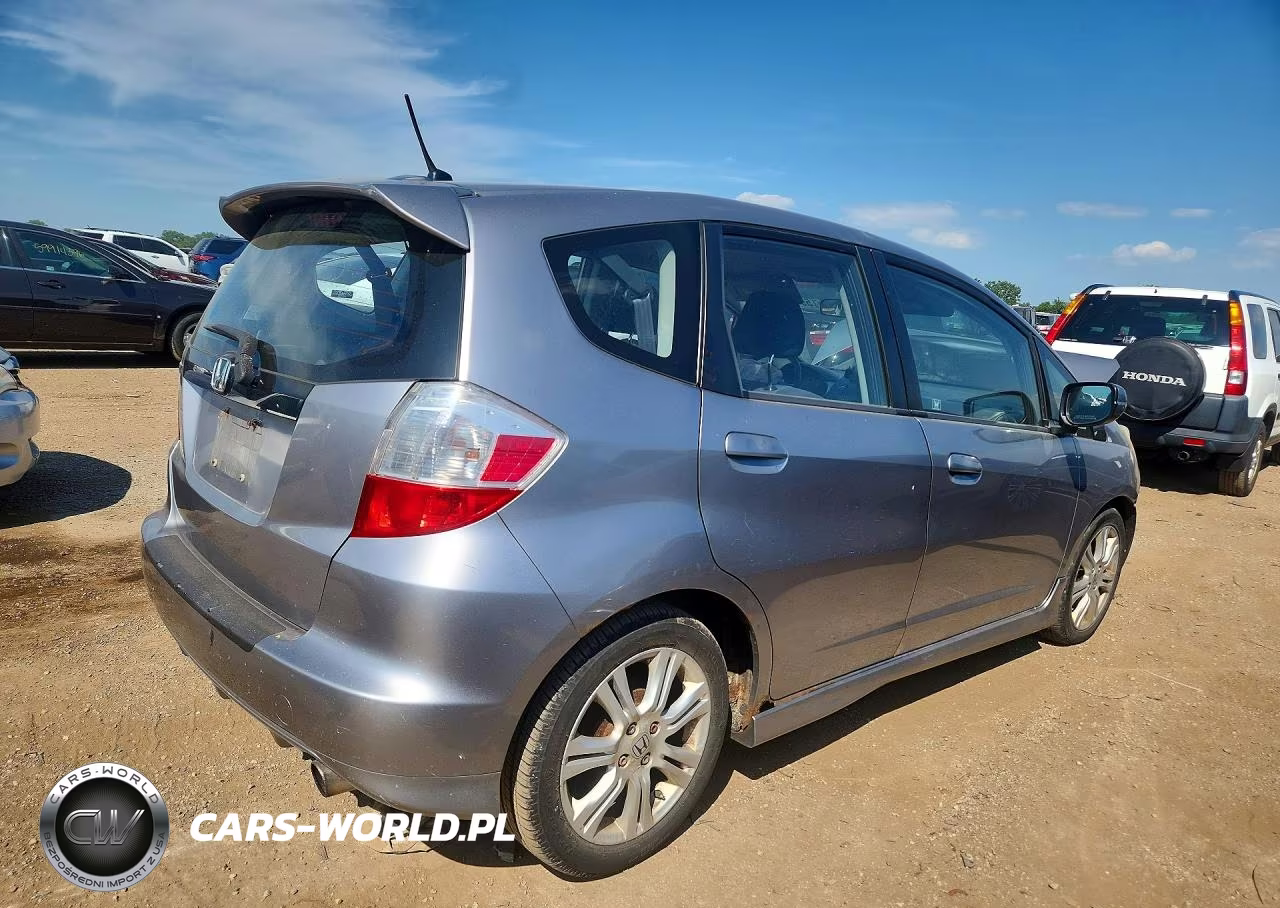 2009 Honda Fit Sport VIN:JHMGE88439S048274 - 3