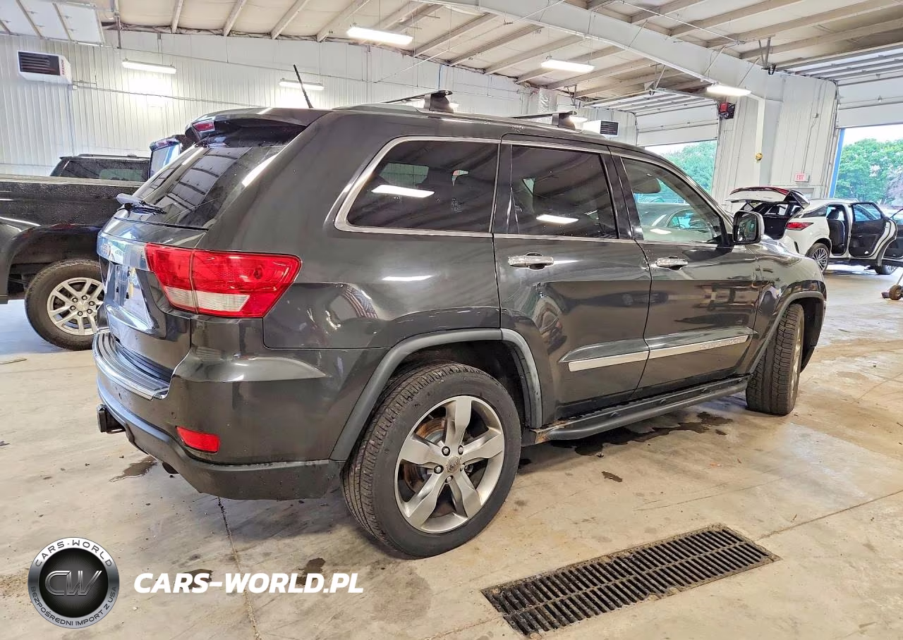 2011 Jeep Grand Cherokee Overland VIN:1J4RR6GG3BC528954 - 3