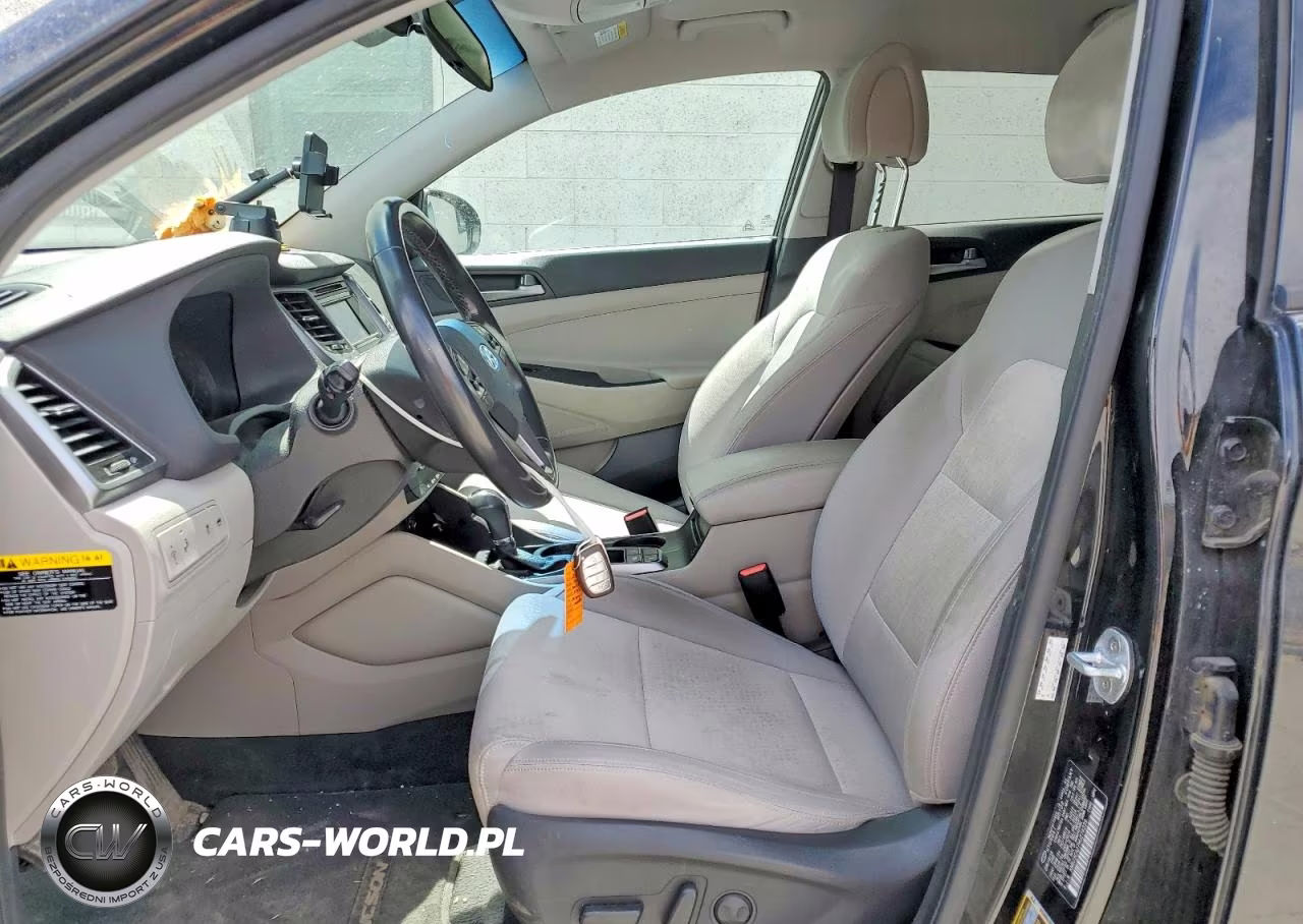 2017 Hyundai Tucson Sport VIN:KM8J3CA27HU274339 - 7