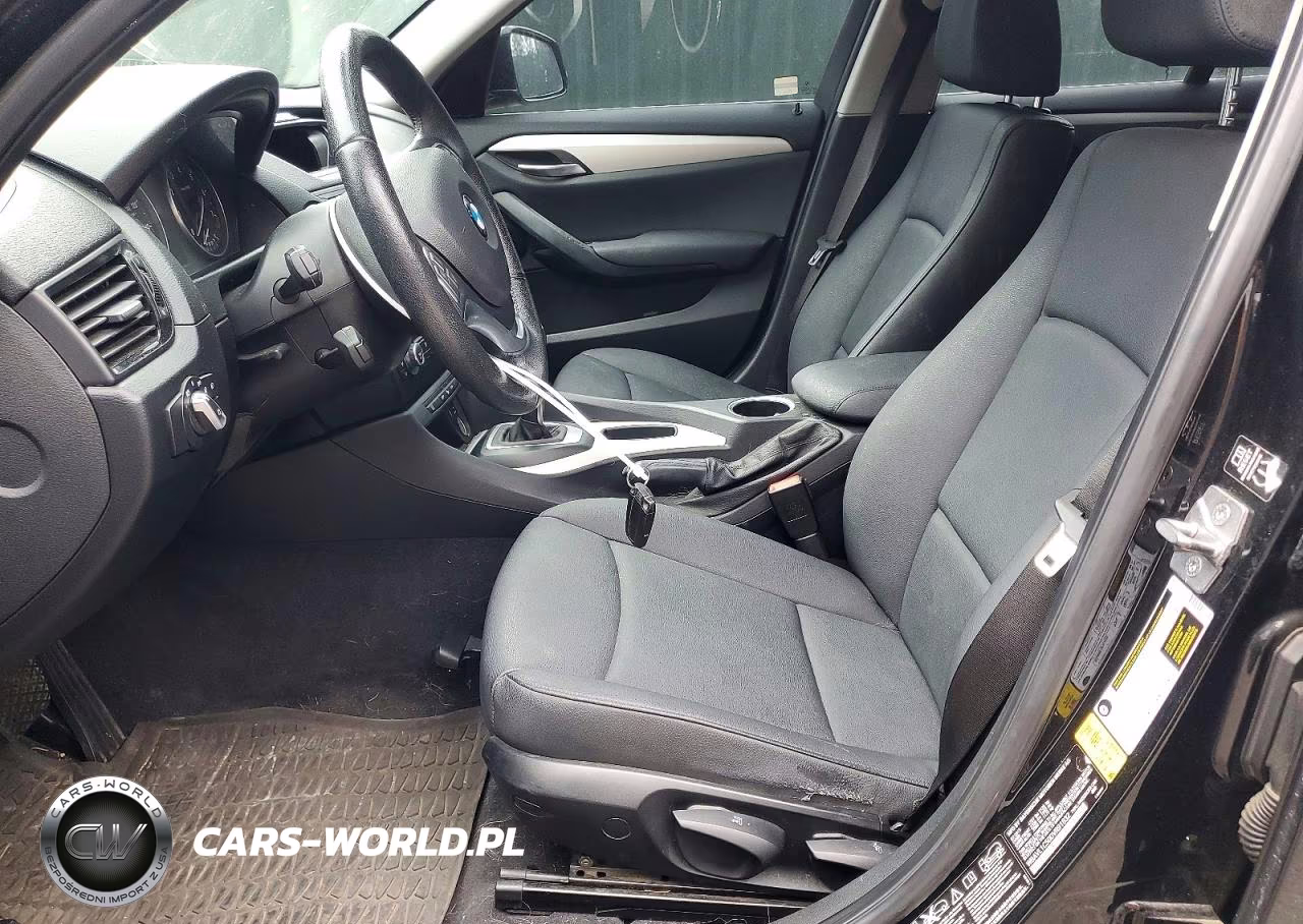 2013 BMW X1 xDrive28I VIN:WBAVL1C50DVR91832 - 7