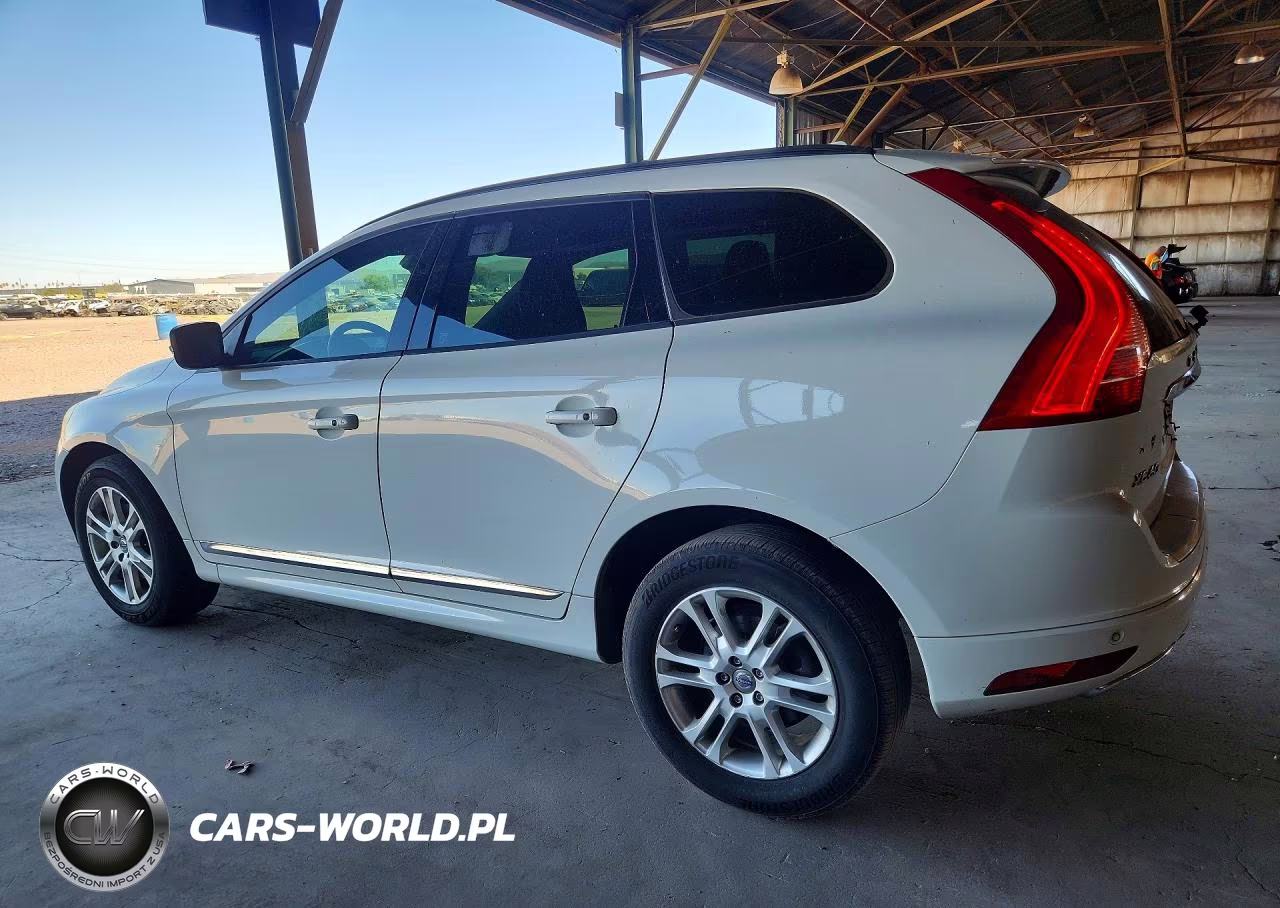 2016 Volvo Xc60 T5 VIN:YV440MDJ2G2811225 - 2