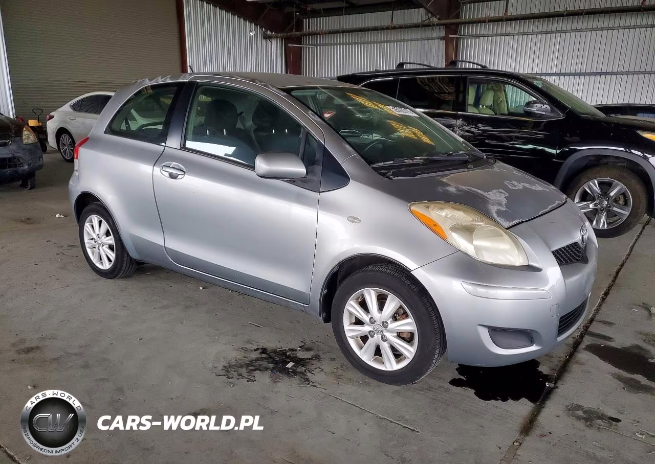 2011 Toyota Yaris Base VIN:JTDJT4K36B5337014 - 4