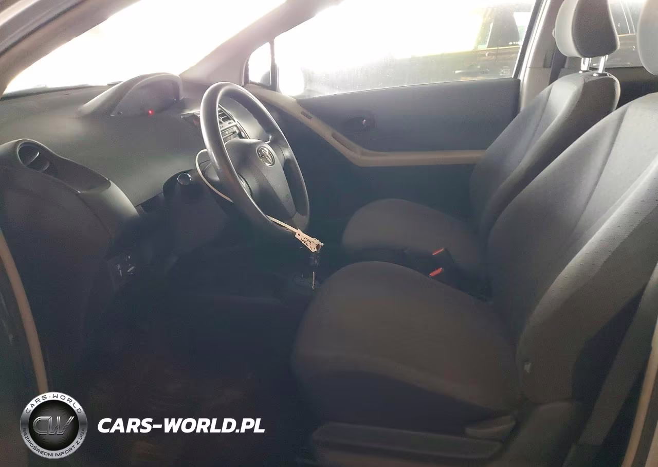 2011 Toyota Yaris Base VIN:JTDJT4K36B5337014 - 7
