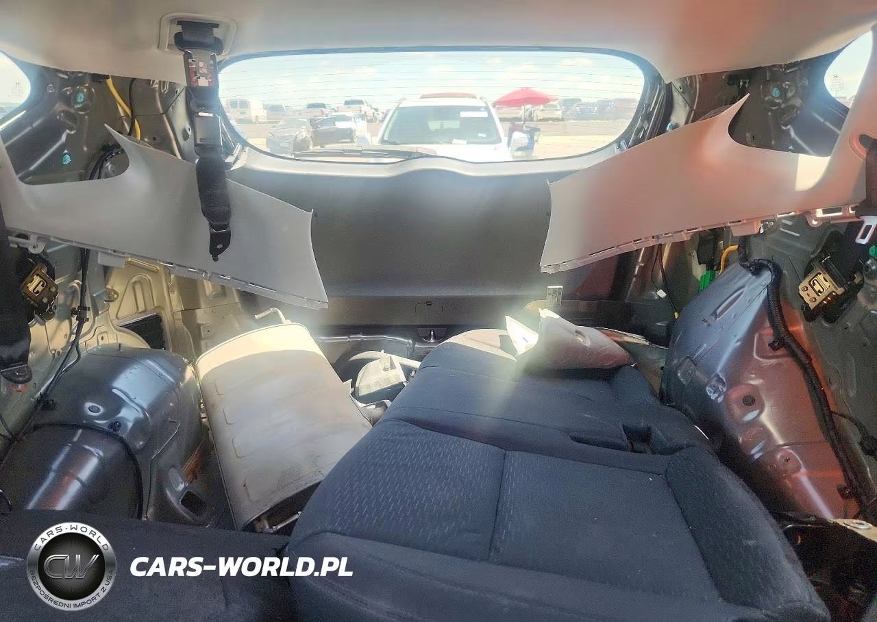2019 Hyundai Tucson Value VIN:KM8J33A45KU062600 - 10