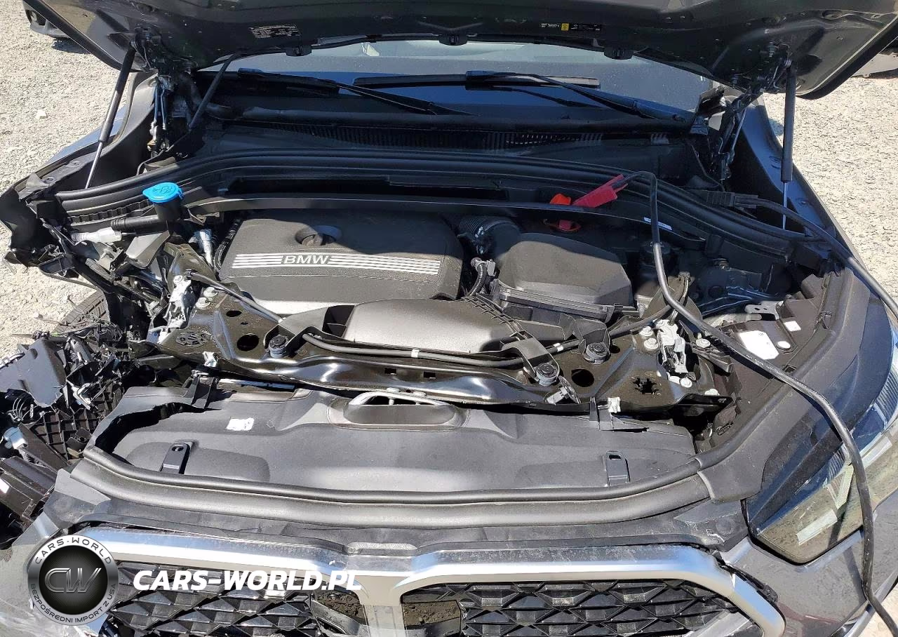 2025 BMW X2 xDrive28I VIN:WBX63GM09S5257574 - 12