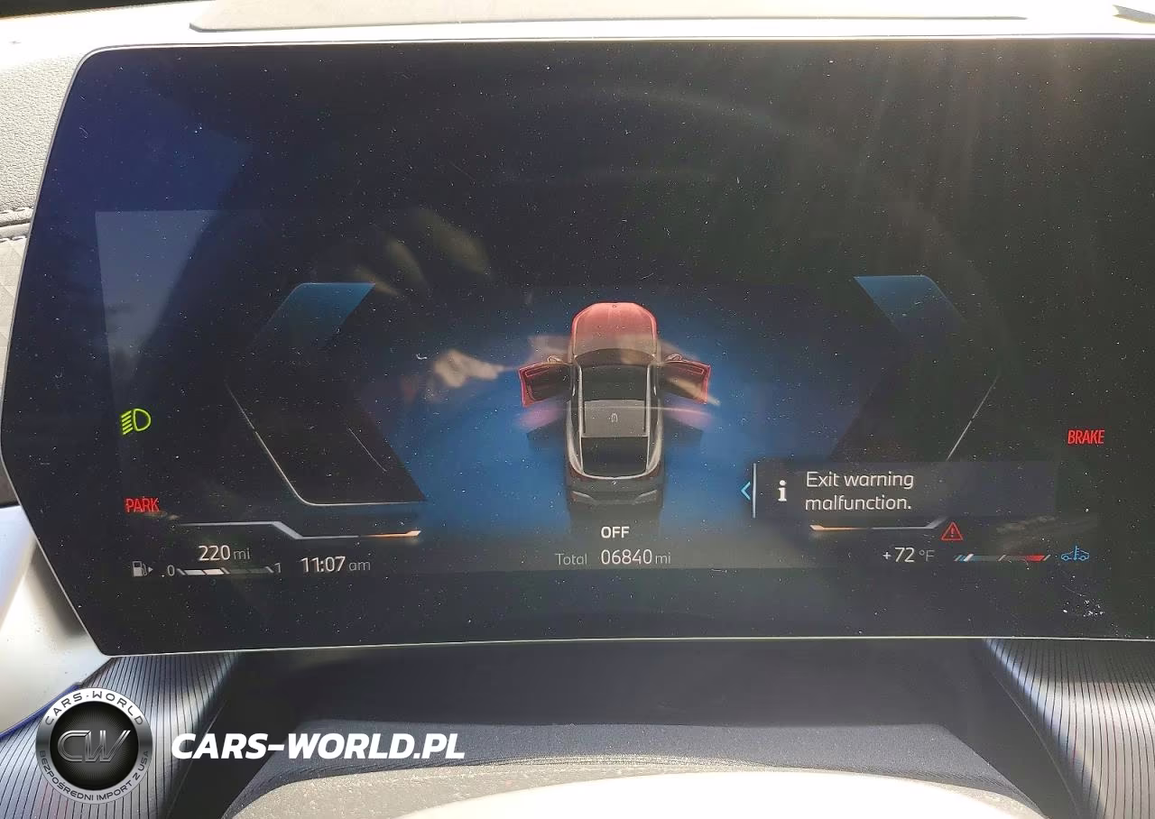 2025 BMW X2 xDrive28I VIN:WBX63GM09S5257574 - 9
