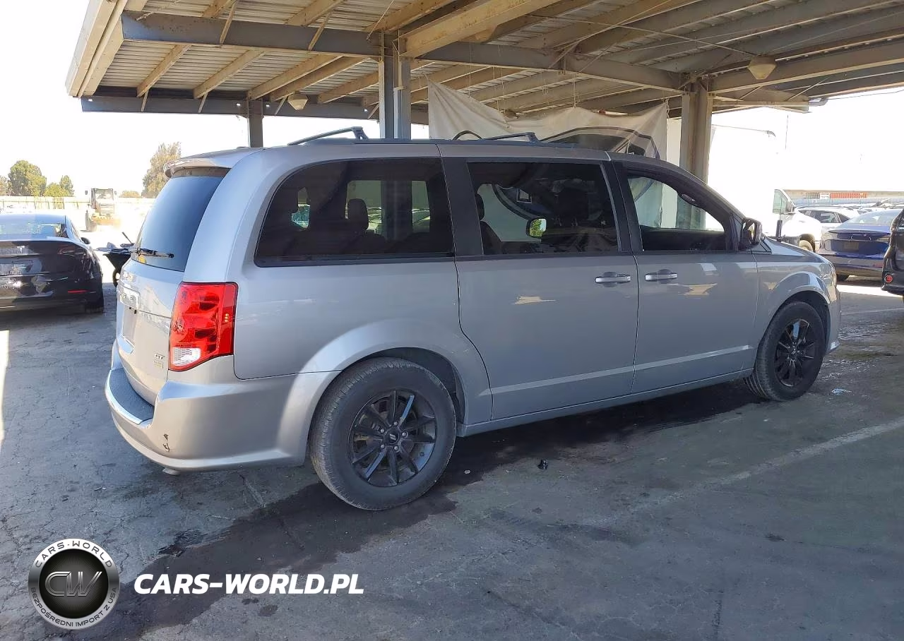 2019 Dodge Grand Caravan Gt VIN:2C4RDGEG6KR725914 - 3
