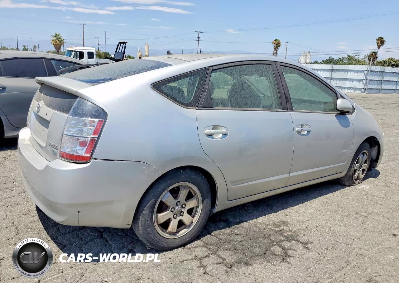 2004 Toyota Prius Base VIN:JTDKB20U340095032 - 3