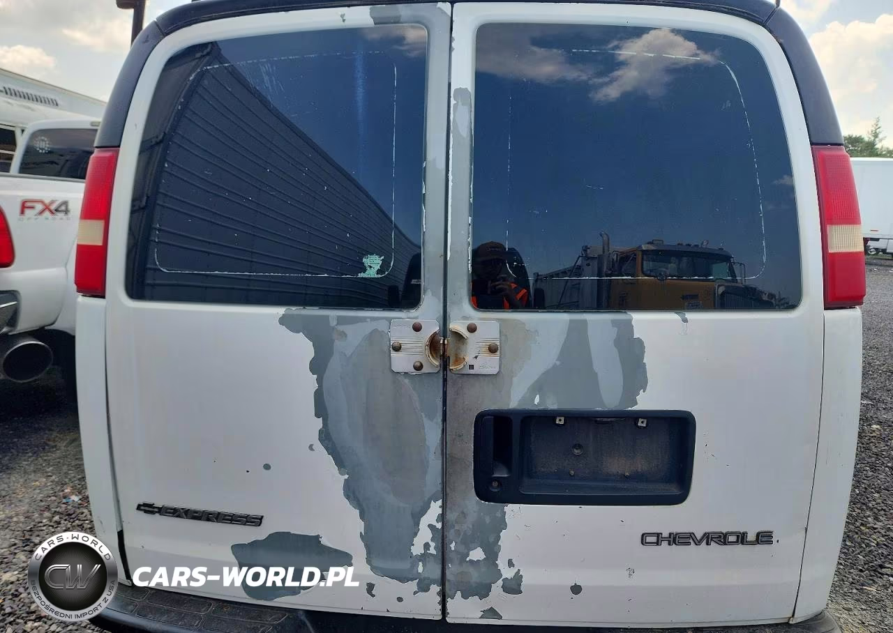 2005 Chev Express G15 VIN:1GCGG25VX51261552 - 10