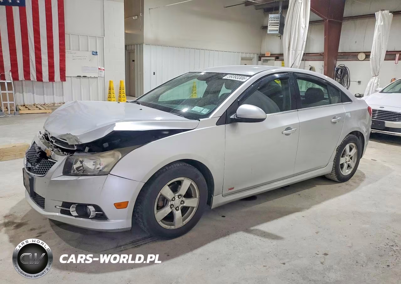 2013 Chevrolet Cruze Lt – zdjęcie 1 z 12