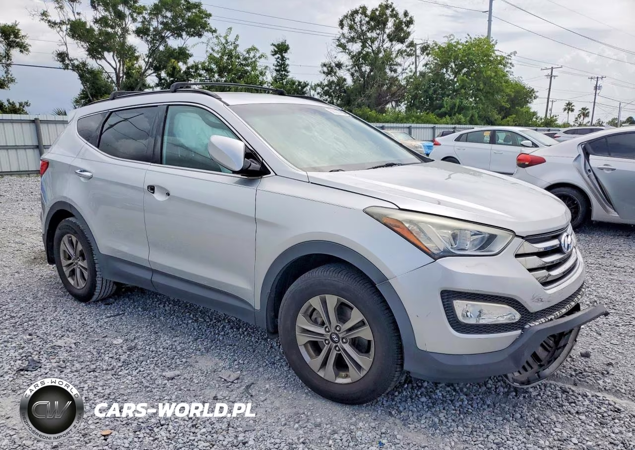 2015 Hyundai Santa Fe Sport 2.4L VIN:5XYZU3LB1FG252644 - 4