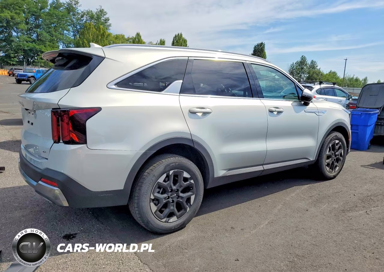 2026 Kia Sorento S VIN:5XYRLDJCXTG438912 - 3