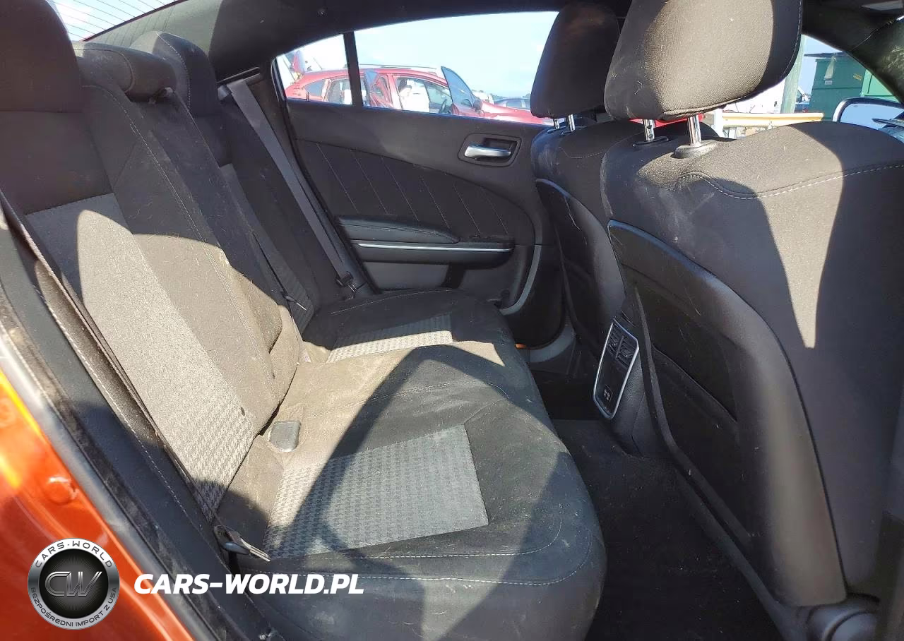 2023 Dodge Charger Scat Pack VIN:2C3CDXGJ2PH619475 - 10