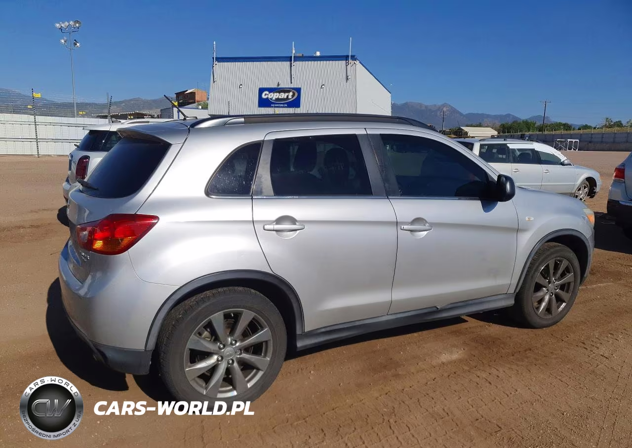 2013 Mitsubishi Outlander Sport Le VIN:4A4AR5AU2DE022561 - 3