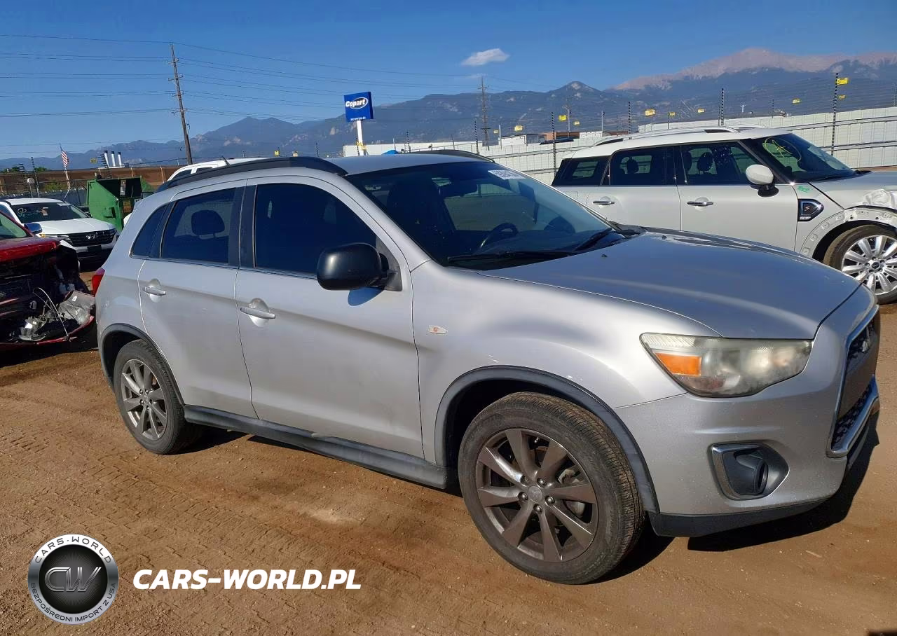 2013 Mitsubishi Outlander Sport Le VIN:4A4AR5AU2DE022561 - 4