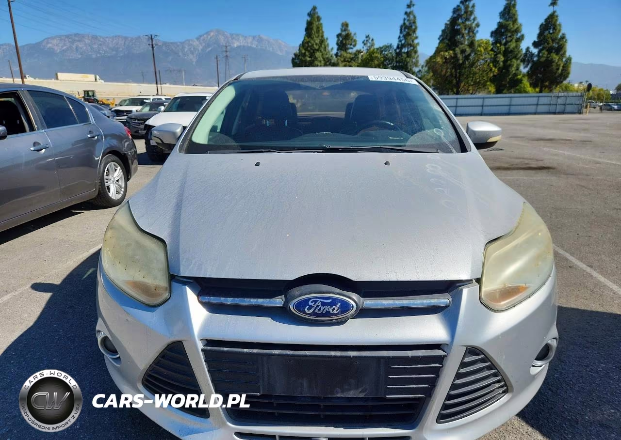 2013 Ford Focus Se VIN:1FADP3F27DL315590 - 5