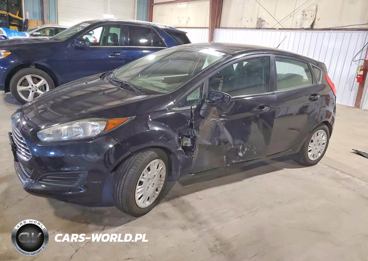 2015 Ford Fiesta S – zdjęcie 1 z 13
