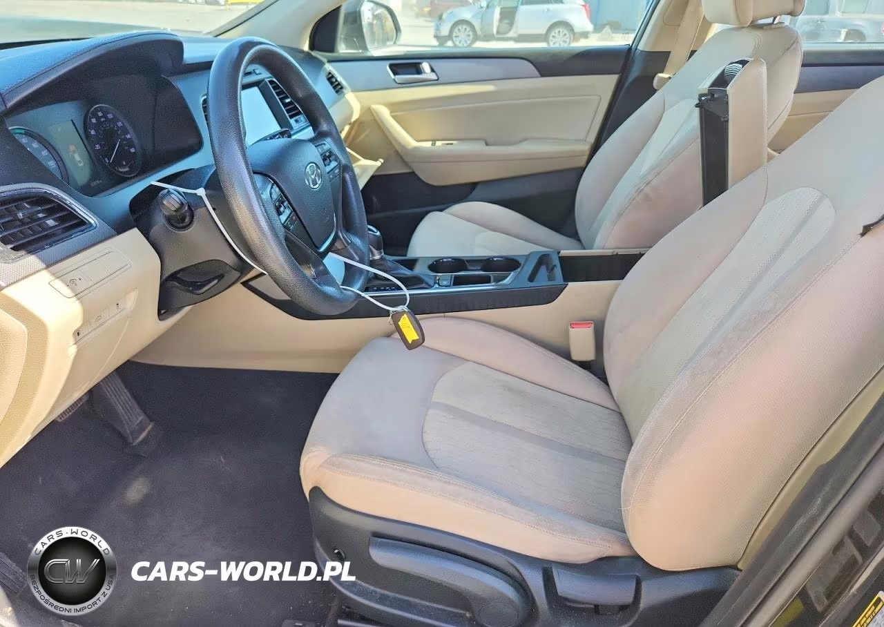 2017 Hyundai Sonata Hybrid Se VIN:KMHE24L15HA043990 - 7