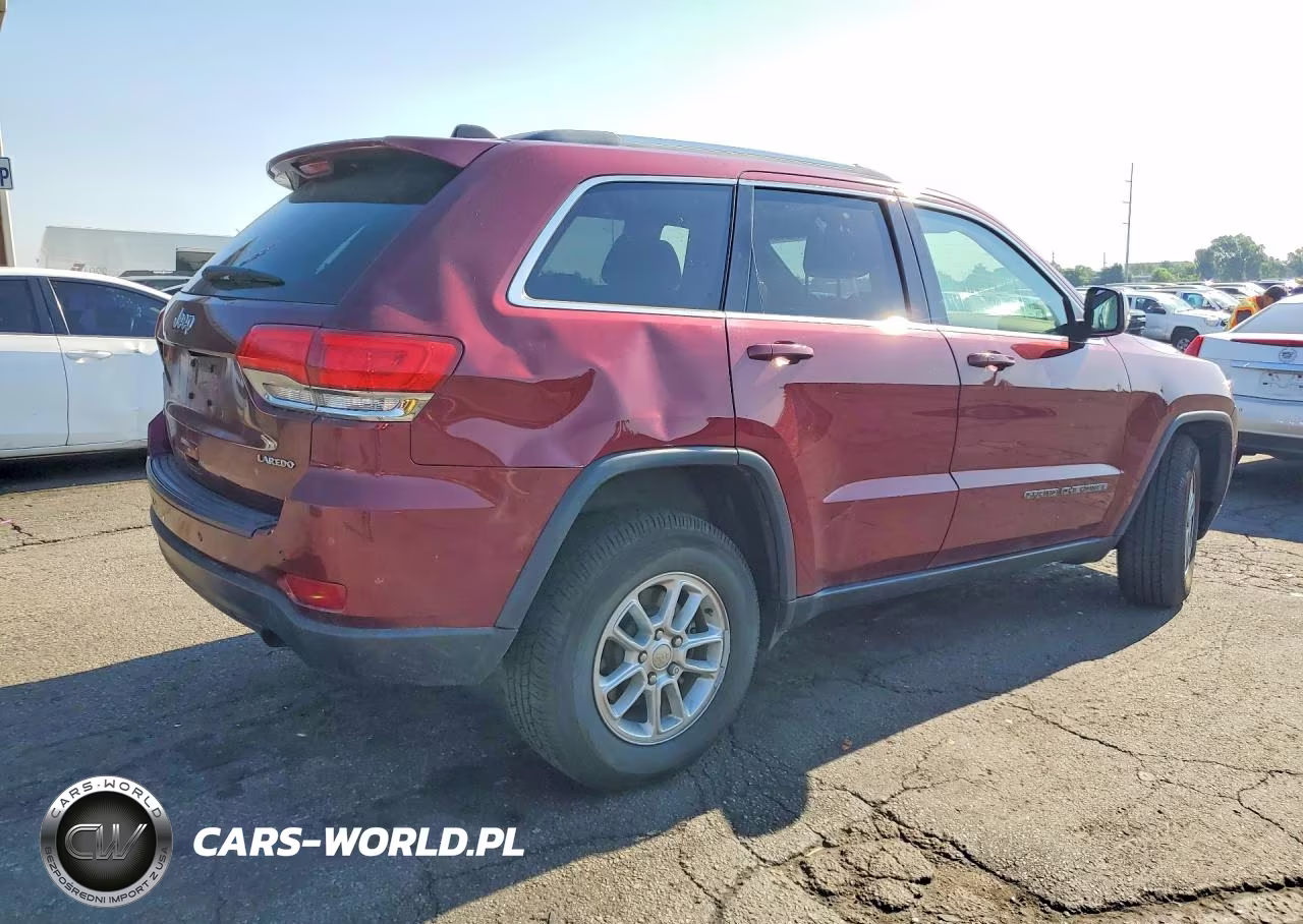 2019 Jeep Grand Cherokee Laredo VIN:1C4RJFAG9KC638140 - 3