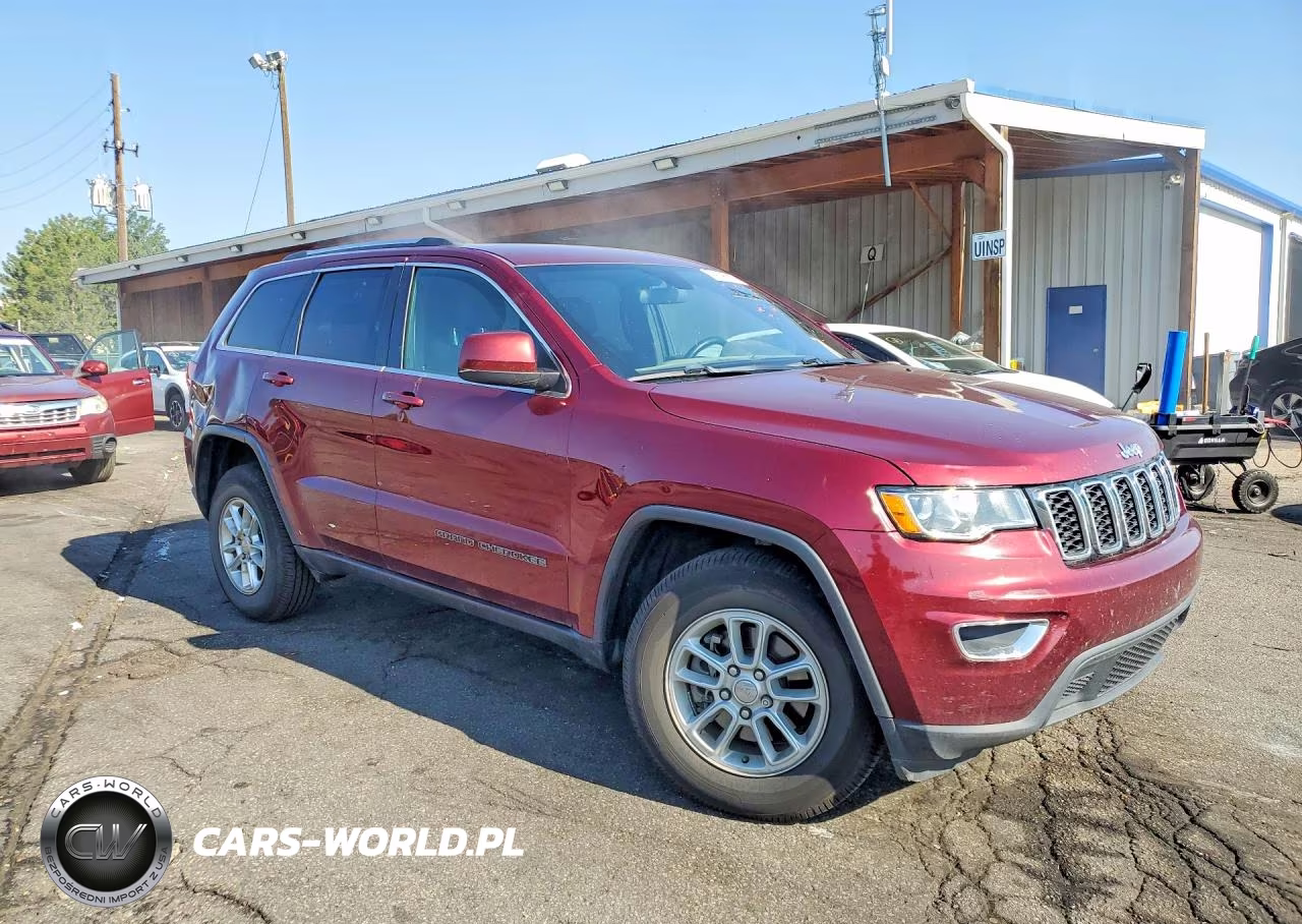 2019 Jeep Grand Cherokee Laredo VIN:1C4RJFAG9KC638140 - 4